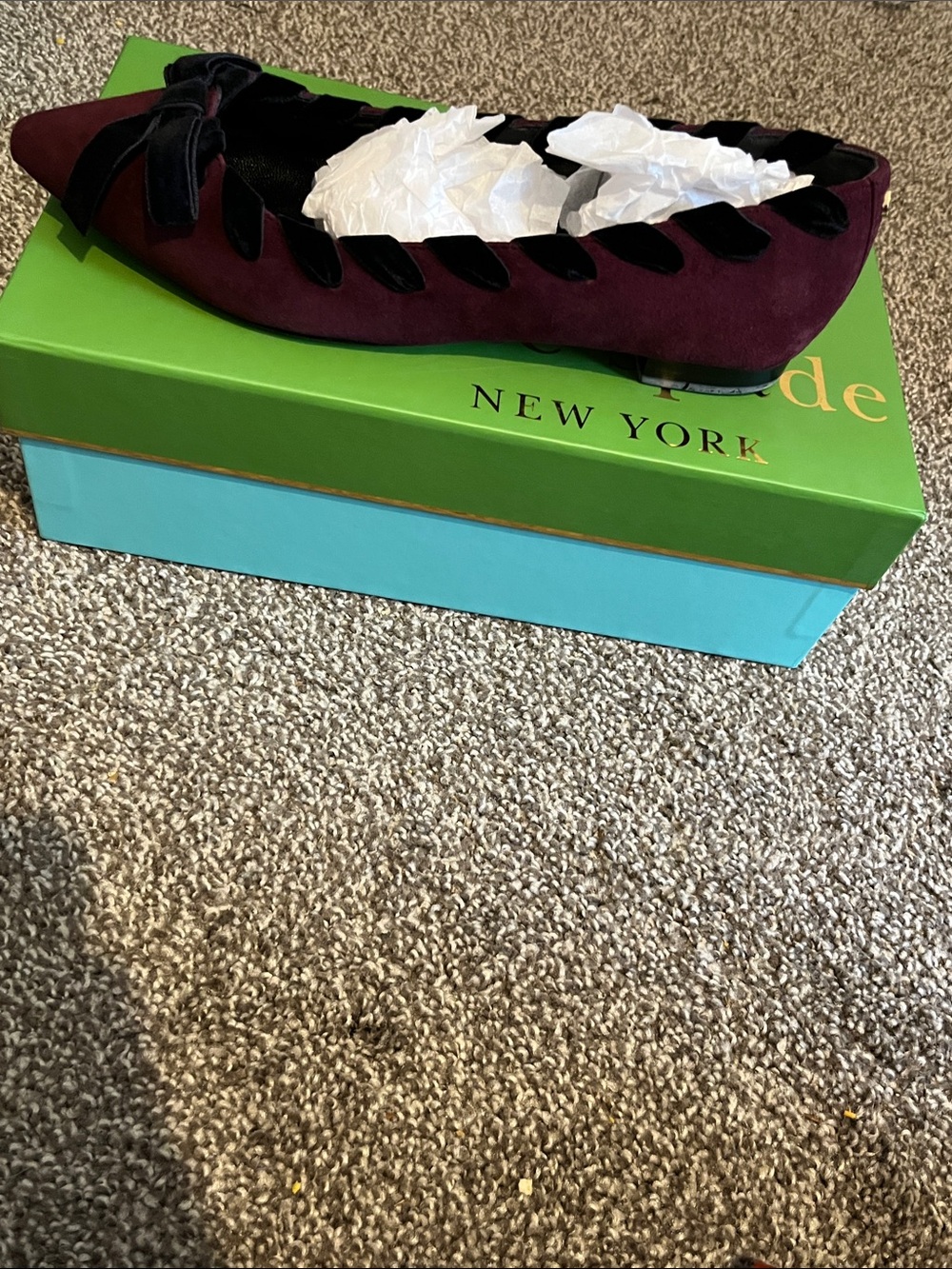 NWT kate spade Burgundy Suede Bow-Trim Flat 7.5